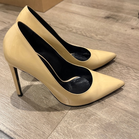 Saint Laurent Cream Women's Heels - Picture 3 of 7